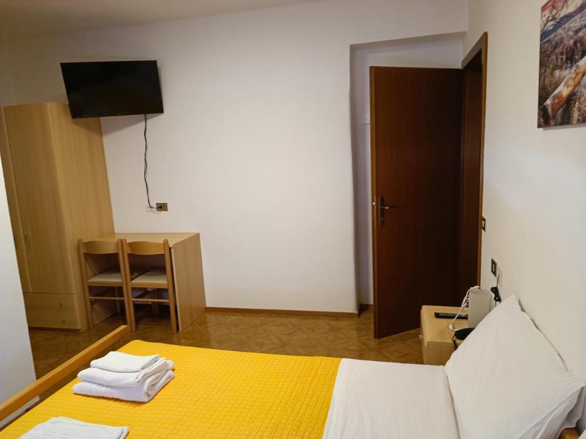 Albergo San Giorgio Baselga di Pine Exterior photo