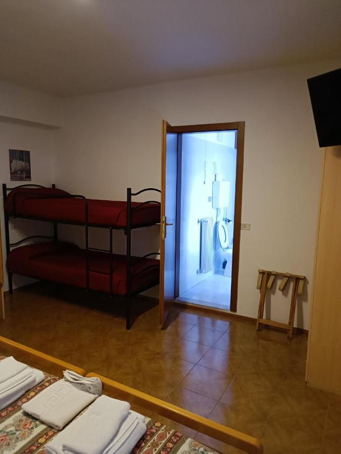 Albergo San Giorgio Baselga di Pine Exterior photo